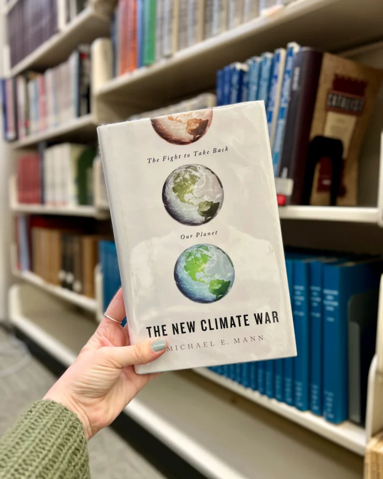 𝗛𝗮𝗽𝗽𝘆 𝗘𝗮𝗿𝘁𝗵 𝗗𝗮𝘆!

𝘛𝘩𝘦 𝘊𝘭𝘪𝘮𝘢𝘵𝘦 𝘋𝘪𝘦𝘵: 50 𝘚𝘪𝘮𝘱𝘭𝘦 𝘞𝘢𝘺𝘴 𝘵𝘰 𝘛𝘳𝘪𝘮 𝘠𝘰𝘶𝘳 𝘊𝘢𝘳𝘣𝘰𝘯 𝘍𝘰𝘰𝘵𝘱𝘳𝘪𝘯𝘵 by Paul Greenberg is an accessible guide offering practical, actionable steps to reduce personal carbon emissions.

𝘐𝘯𝘤𝘰𝘯𝘴𝘱𝘪𝘤𝘶𝘰𝘶𝘴 𝘊𝘰𝘯𝘴𝘶𝘮𝘱𝘵𝘪𝘰𝘯: 𝘛𝘩𝘦 𝘌𝘯𝘷𝘪𝘳𝘰𝘯𝘮𝘦𝘯𝘵𝘢𝘭 𝘐𝘮𝘱𝘢𝘤𝘵 𝘠𝘰𝘶 𝘋𝘰𝘯'𝘵 𝘒𝘯𝘰𝘸 𝘠𝘰𝘶 𝘏𝘢𝘷𝘦 by Tatiana Schlossberg explores the hidden environmental costs of everyday activities, focusing on the internet, food, fashion, and fuel.

𝘛𝘩𝘦 𝘕𝘦𝘸 𝘊𝘭𝘪𝘮𝘢𝘵𝘦 𝘞𝘢𝘳: 𝘛𝘩𝘦 𝘍𝘪𝘨𝘩𝘵 𝘵𝘰 𝘛𝘢𝘬𝘦 𝘉𝘢𝘤𝘬 𝘖𝘶𝘳 𝘗𝘭𝘢𝘯𝘦t by Michael E. Mann argues that fossil fuel companies have waged a decades-long campaign to deflect blame for climate change, shifting focus from corporate responsibility to individual actions like recycling.

𝘛𝘩𝘦 𝘚𝘪𝘹𝘵𝘩 𝘌𝘹𝘵𝘪𝘯𝘤𝘵𝘪𝘰𝘯: 𝘈𝘯 𝘜𝘯𝘯𝘢𝘵𝘶𝘳𝘢𝘭 𝘏𝘪𝘴𝘵𝘰𝘳𝘺 is a 2014 nonfiction book by Elizabeth Kolbert that argues Earth is experiencing a human-caused mass extinction event, the first in history to be driven by a single species.

𝘛𝘩𝘦 𝘓𝘪𝘨𝘩𝘵 𝘗𝘪𝘳𝘢𝘵𝘦 by Lily Brooks-Dalton is a dystopian, climate fiction novel about a young woman named Wanda, born in a near-future Florida ravaged by climate change, rising sea levels, and increasingly severe hurricanes.