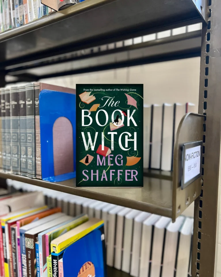 𝑪𝒐𝒎𝒊𝒏𝒈 𝒔𝒐𝒐𝒏!

Get a sneak peek at the books we have headed this way.

𝘛𝘩𝘦 𝘗𝘢𝘳𝘪𝘴 𝘔𝘢𝘵𝘤𝘩 by Kate Clayborn
𝘛𝘩𝘦 𝘉𝘰𝘰𝘬 𝘞𝘪𝘵𝘤𝘩 by Meg Shaffer
𝘓𝘰𝘯𝘥𝘰𝘯 𝘍𝘢𝘭𝘭𝘪𝘯𝘨 by Patrick Radden Keefe
𝘑𝘢𝘱𝘢𝘯𝘦𝘴𝘦 𝘎𝘰𝘵𝘩𝘪𝘤 by Kylie Lee Baker 
𝘈𝘮𝘦𝘳𝘪𝘤𝘢𝘯 𝘍𝘢𝘯𝘵𝘢𝘴𝘺 by Emma Straub
𝘛𝘩𝘦 𝘚𝘶𝘣𝘵𝘭𝘦 𝘈𝘳𝘵 𝘰𝘧 𝘍𝘰𝘭𝘥𝘪𝘯𝘨 𝘚𝘱𝘢𝘤𝘦 John Chu
𝘠𝘦𝘴𝘵𝘦𝘳𝘺𝘦𝘢𝘳 by Caro Claire Burke
𝘓𝘢𝘴𝘵 𝘕𝘪𝘨𝘩𝘵 𝘪𝘯 𝘉𝘳𝘰𝘰𝘬𝘭𝘺𝘯 Xochitl Gonzalez 

Request them now on minerva.maine.edu 📚