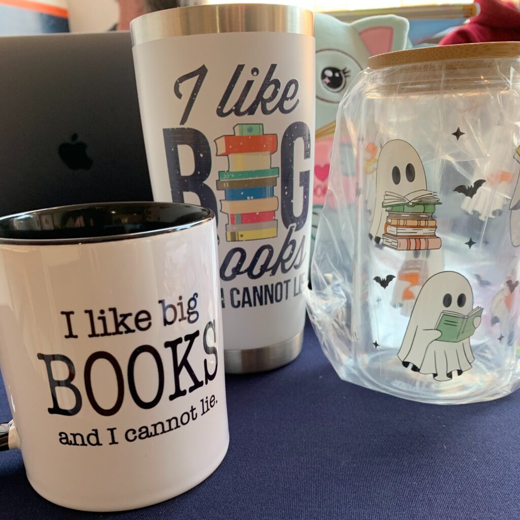 CONGRATS to all of our winners from our "Guess the Pages" contest at Big Book Brunch on Sunday! 

The stack of kids' books was 136 pages & our winners are:
1st: Pam T. with a guess of 117
2nd: Erin B. with a guess of 105
3rd: Mike N. with a guess of 98

The stack of adult books was 3720 pages and our winners are: 
1st: Dillan M. with a guess of 3800
2nd: Rebecca G. with a guess of 3500
3rd: Lauren C. with a guess of 3475

We've notified the winners, so check your email or voicemail! Our winners from the weigh-in for HEAVIEST book will be announced alongside Time & Tide's further prizes for READING your big, heavy books, in late November - so stay tuned for those! 

And BIG thanks to our partners in Big Book fun - @timeandtidecoffee and @treehousetoys !